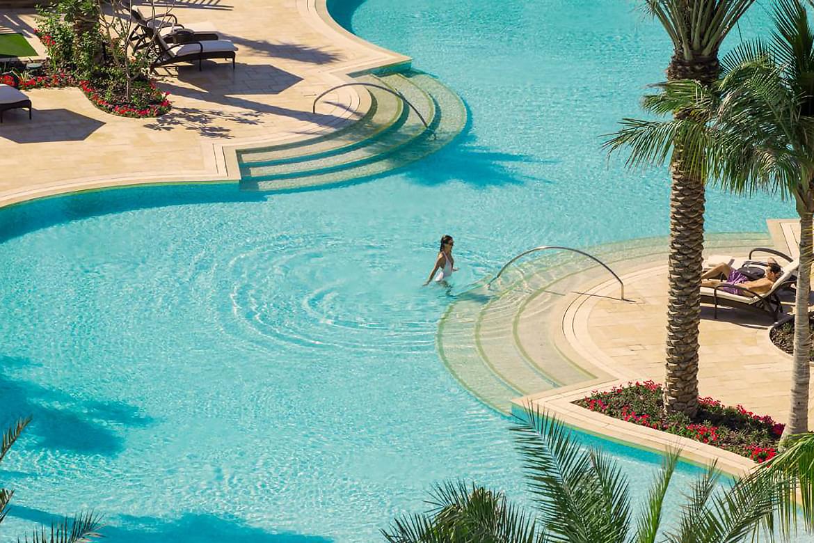 Four Seasons Dubai at Jumeirah Beach