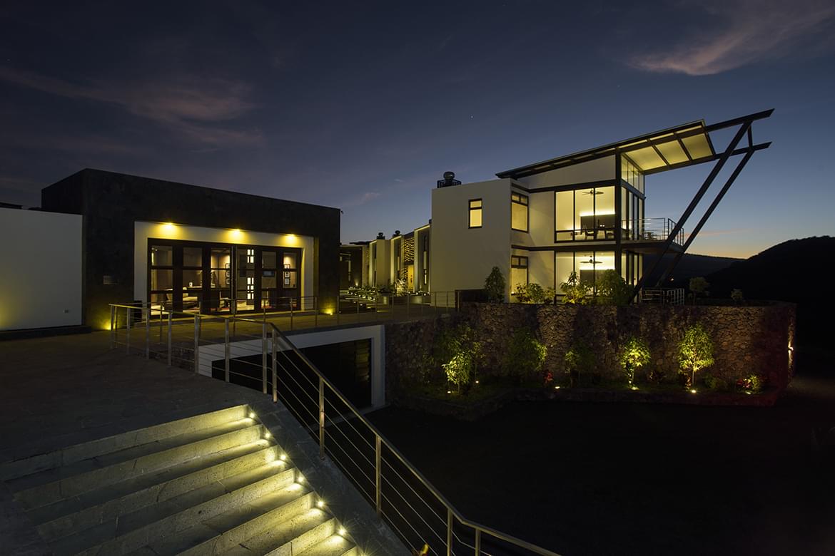 Pikaia Lodge