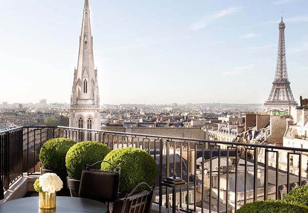 Four Seasons Hotel – George V, Paris